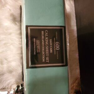 HIGHLAND COLLECTION LUXURY 600 SATEEN CAL KING 4 PIECE SHEET SET